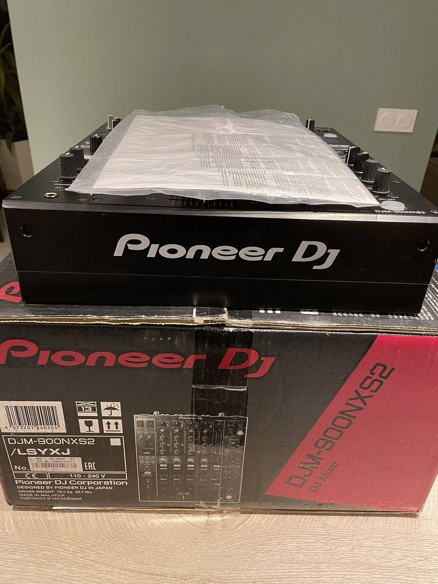 Pioneer cdj 3000 pioneeR.jpg